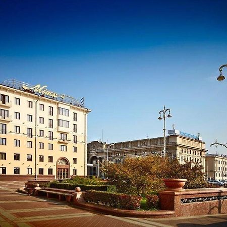 Minsk Hotel Екстериор снимка