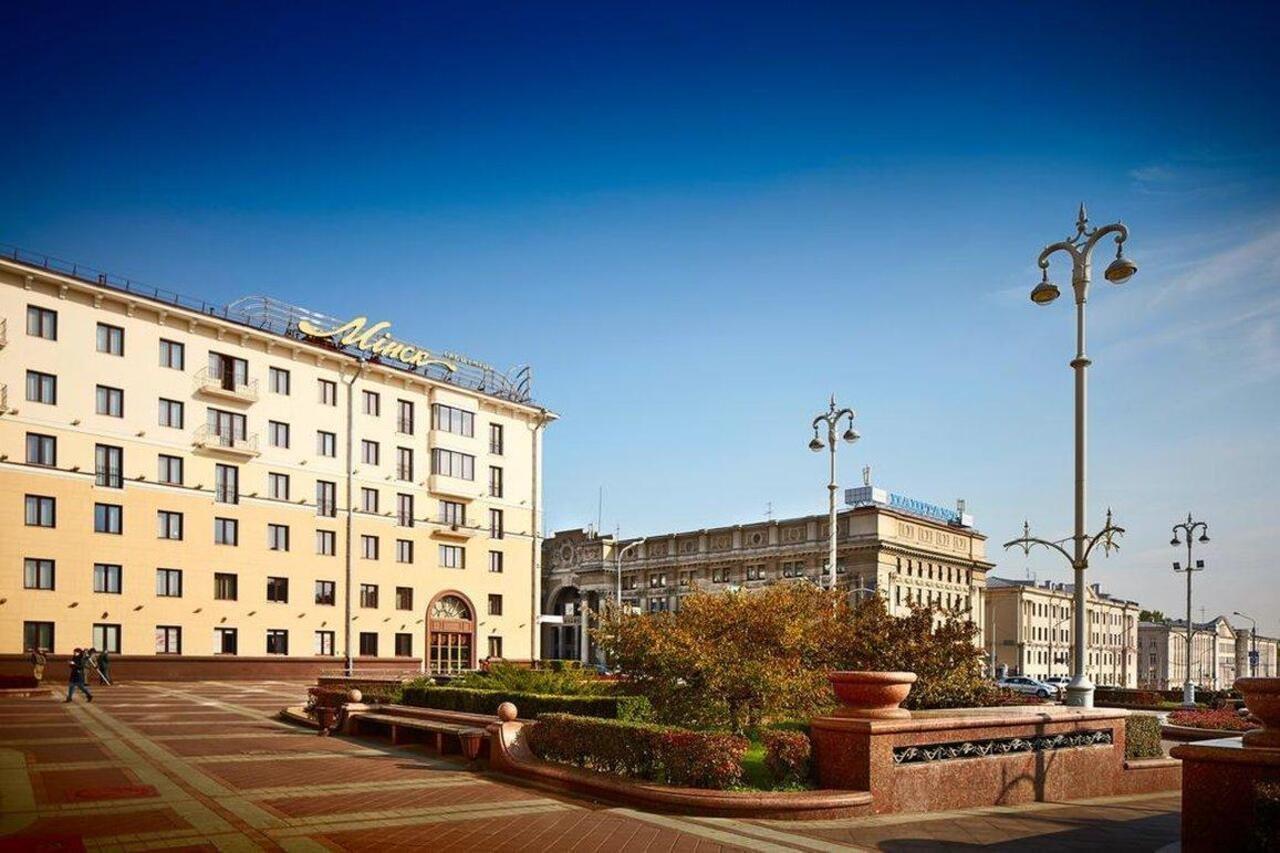 Minsk Hotel Екстериор снимка